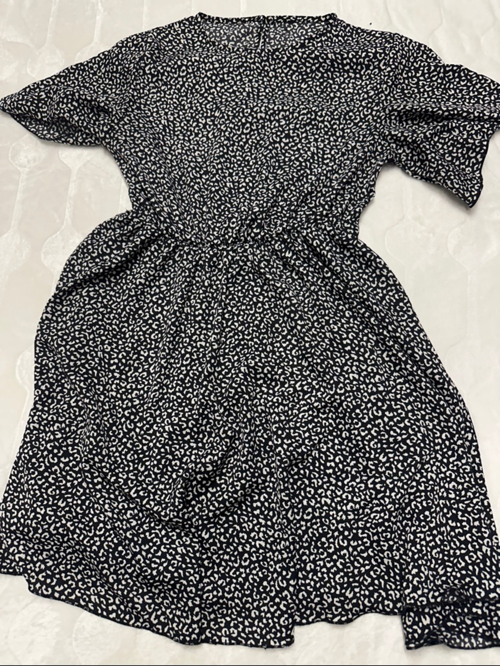 Black and White Printed Short Sleeve Dress